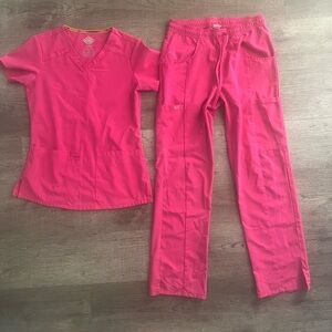 DICKIES pink scrub set. Top XXS/bottoms XS